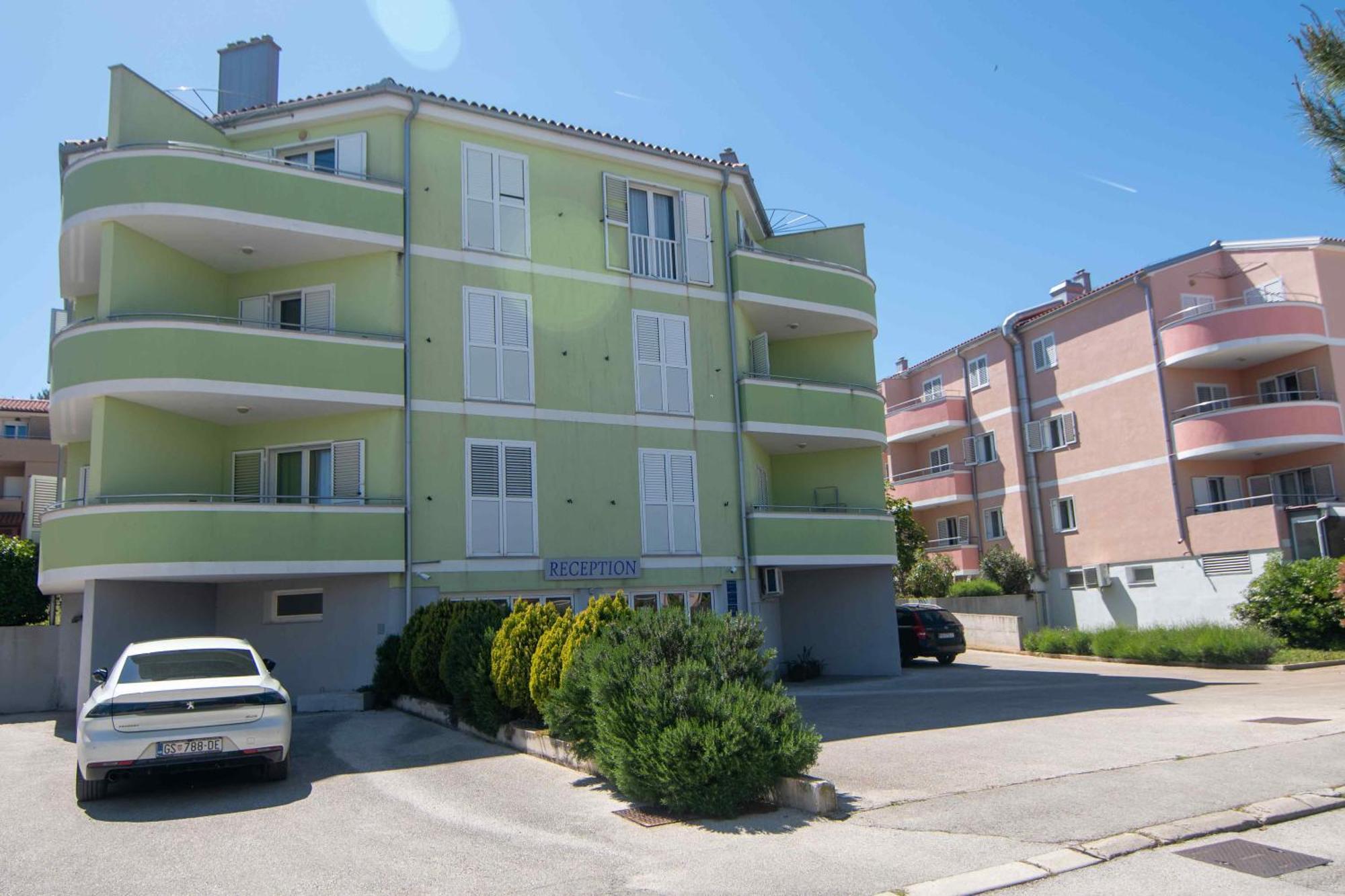 Cape Kamenjak Apartments In Premantura Eksteriør billede